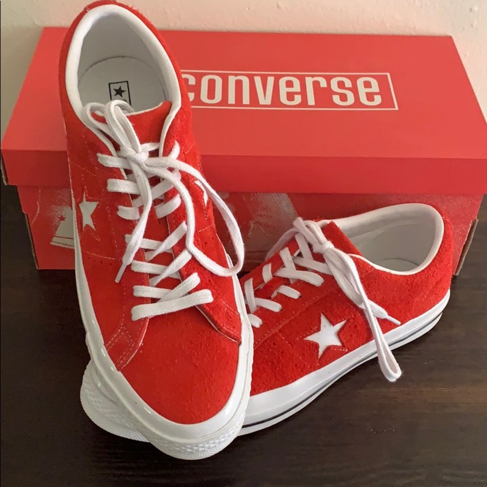 NIB Converse One Star Red Suede / White Star
